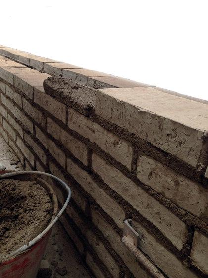 adobe-wall-construction-b